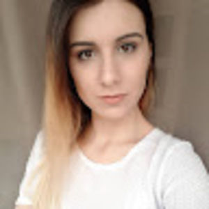 Meet your Posher, Valentina